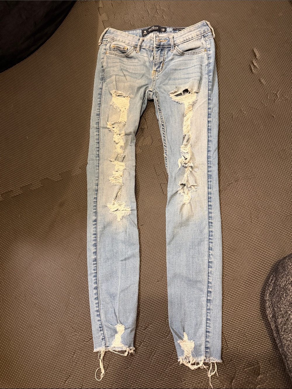 Hollister Light Blue low rise Ripped super Skinny Jeans 1R